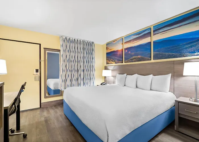 Days Inn By Wyndham Cleveland Tn